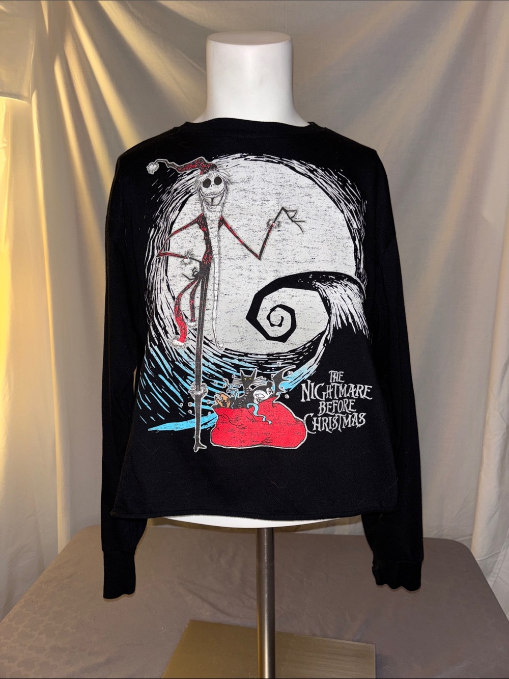 Disney The Nightmare Before Christmas Black Cropped Long Sleeve